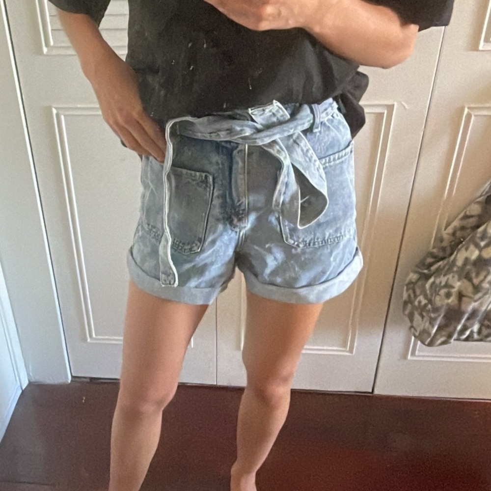Zara shorts size 34
